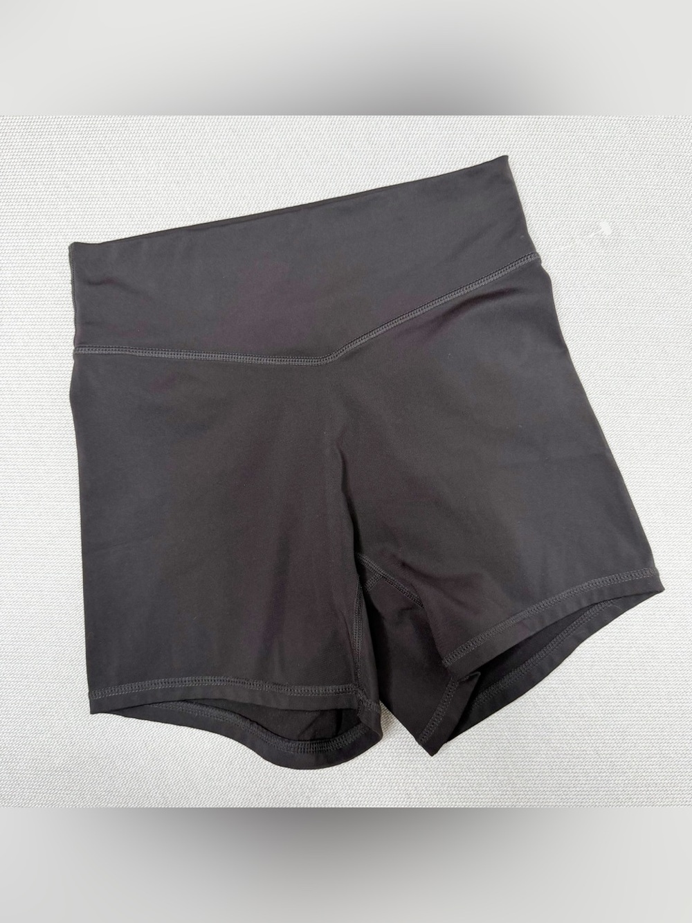 Vitality Cloud Biker Shorts Charcoal Grey Size Small - Picture 2 of 4